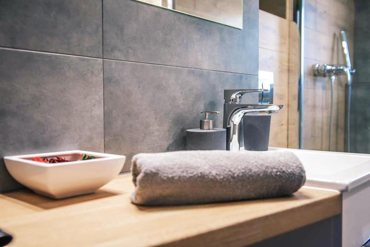 Pokoje I Apartamenty Na Szkolnej Zator Exteriör bild