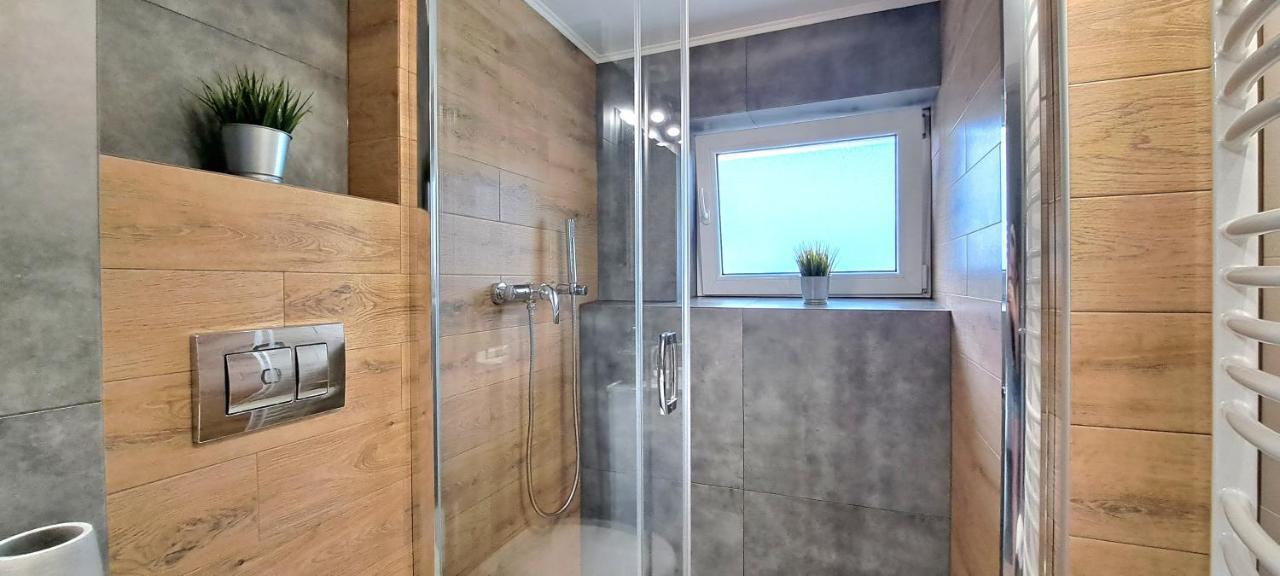 Pokoje I Apartamenty Na Szkolnej Zator Exteriör bild