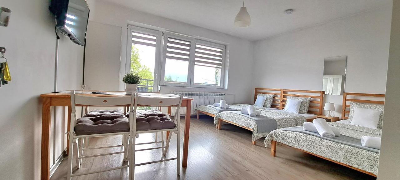 Pokoje I Apartamenty Na Szkolnej Zator Exteriör bild