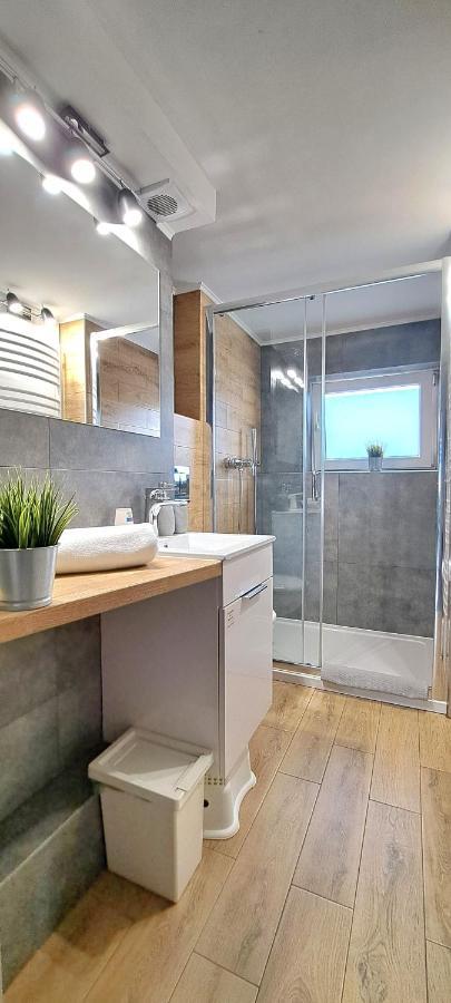 Pokoje I Apartamenty Na Szkolnej Zator Exteriör bild